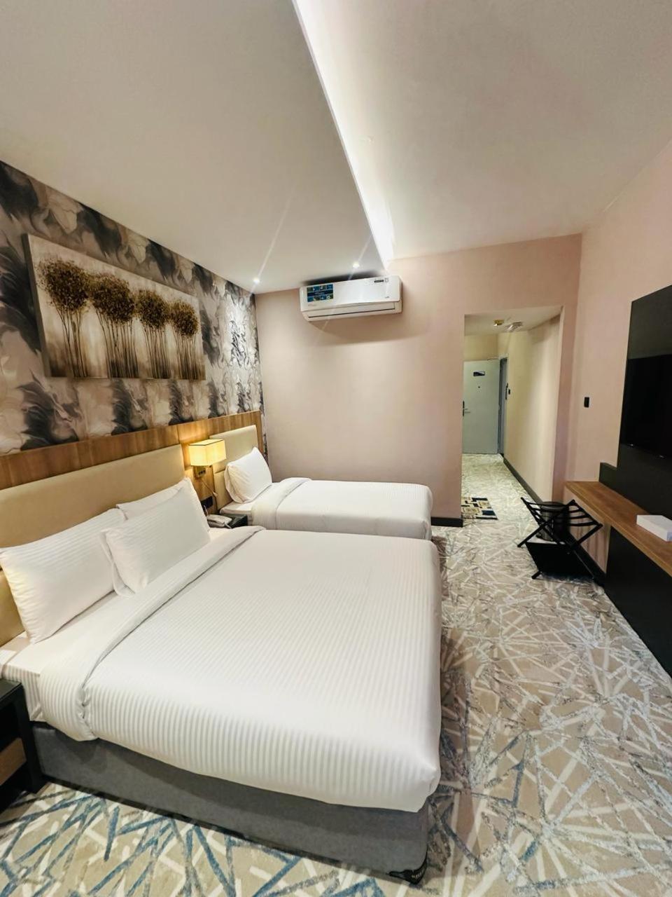 Sky Park Hotel Dubai Exterior foto